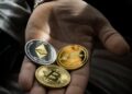 Ripple logo alongside UK flag and financial icons representing crypto payments.