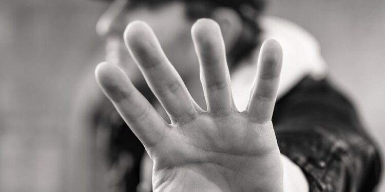 Graph showing Ethereum ETF inflows, with a focus on Grayscale ETHE's contributions.