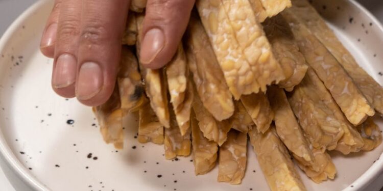 USDA nutrition panel reviewing updated dietary guidelines focused on protein sources.