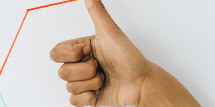 A graph showing BitMine's ETH holdings increase alongside a staking strategy.