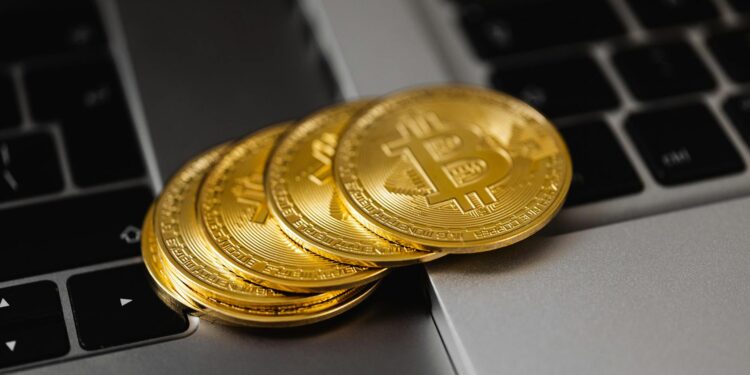 Cryptocurrency transaction graphic showing TRC-20 payments with 0% fees and blockchain symbols.