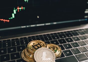 Graph depicting cyber threats to cryptocurrency markets amid U.S. Treasury sanctions.