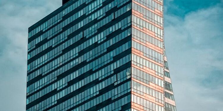 Attendees at a Mar-a-Lago luncheon discussing Trump Token's rising popularity and investments.
