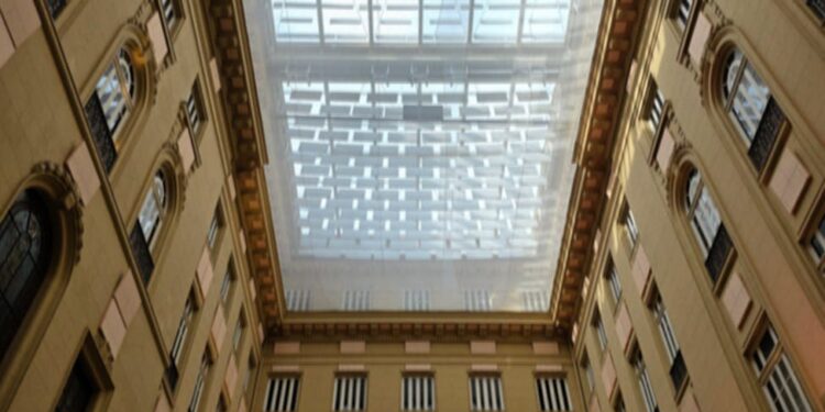 Banco do Brasil logo with a smartphone displaying the Pix payment app on a map of Argentina.