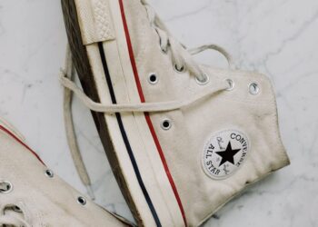 Crypto.com team presents a large check symbolizing a $1 million donation to After-School All-Stars.