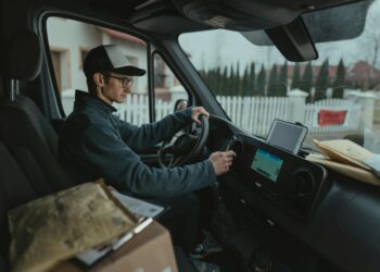 Delivery robot navigating streets with GPS data from Pokémon Go for optimized routes.