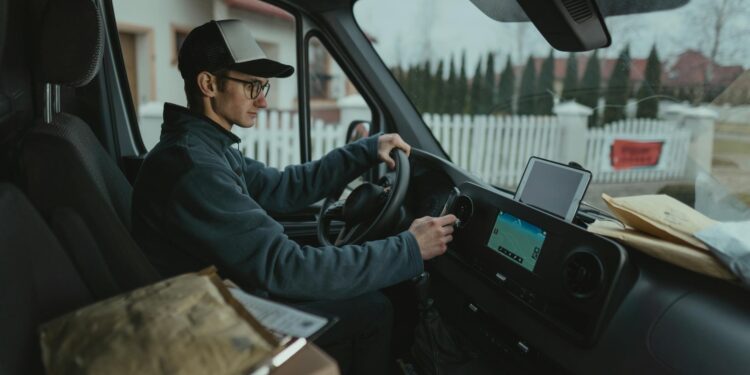 Delivery robot navigating streets with GPS data from Pokémon Go for optimized routes.