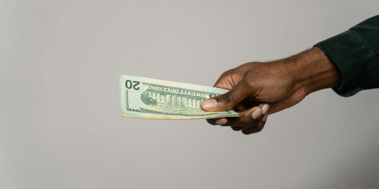 Graph showing Bitcoin ETF inflows and outflows with dollar amounts highlighted.