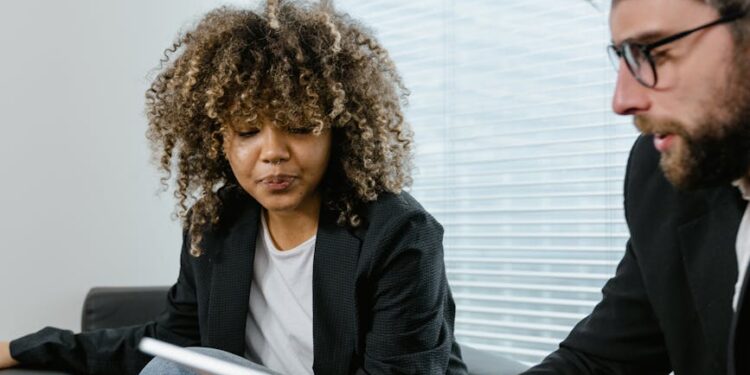 Central Bank officials discuss new crypto exchange regulations in a meeting room.