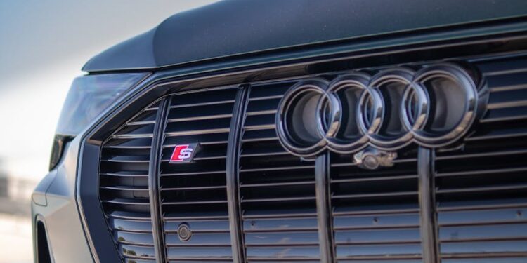 Graphic showing TRON and Reown logos with multichain dApp icons in the background.