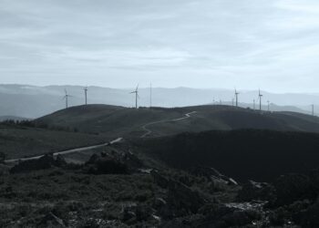 Aerial view of Briscoe Wind Farm with turbines, symbolizing renewable energy for AI data center.