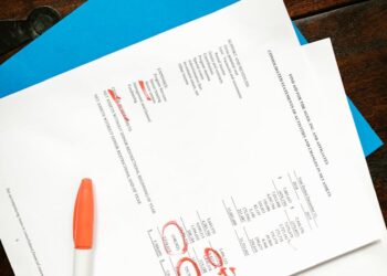 Phone logs and financial documents highlighting links to LIBRA backer and Milei's connections.