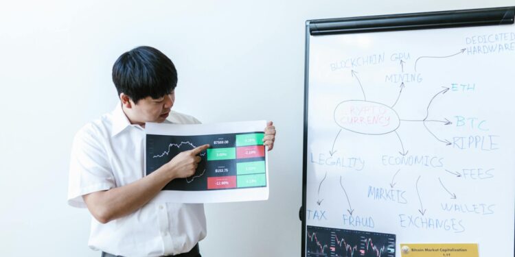 Ripple executives present RLUSD control features in a cryptocurrency conference setting.